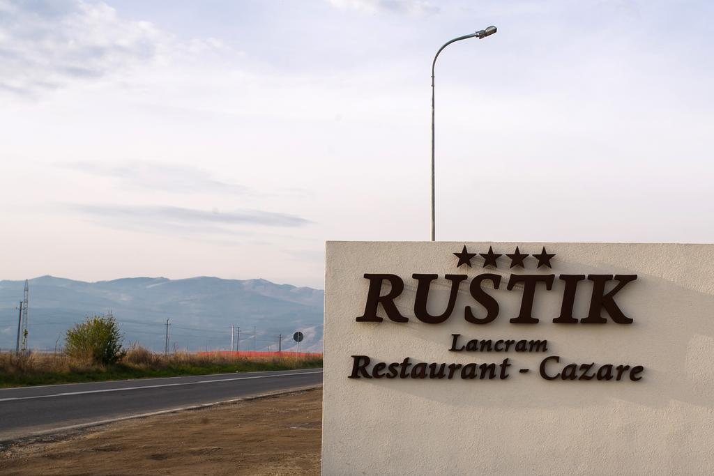 Pensiunea Rustik Lancram Sebeş Exteriér fotografie